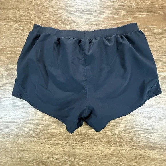 Under Armour Shorts Women's Large Black HeatGear Running Athletic 3" Athleisure - Picture 7 of 7